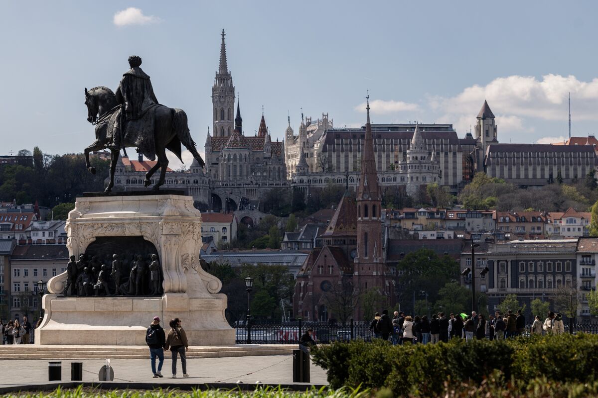 Eastern Europe Is Top AI Diversifier for Morgan Stanley’s Psaila