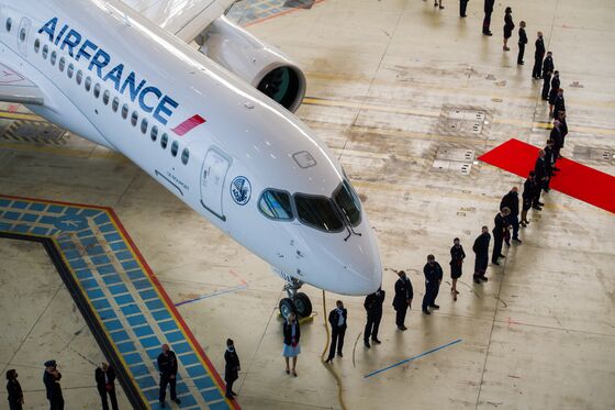 Air France-KLM Sees Annual Profit on Transatlantic Revival