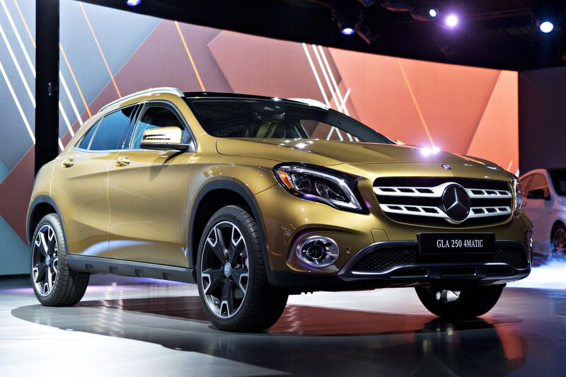 Mercedes Rides Suv Craze To Second Annual U S Luxury Win