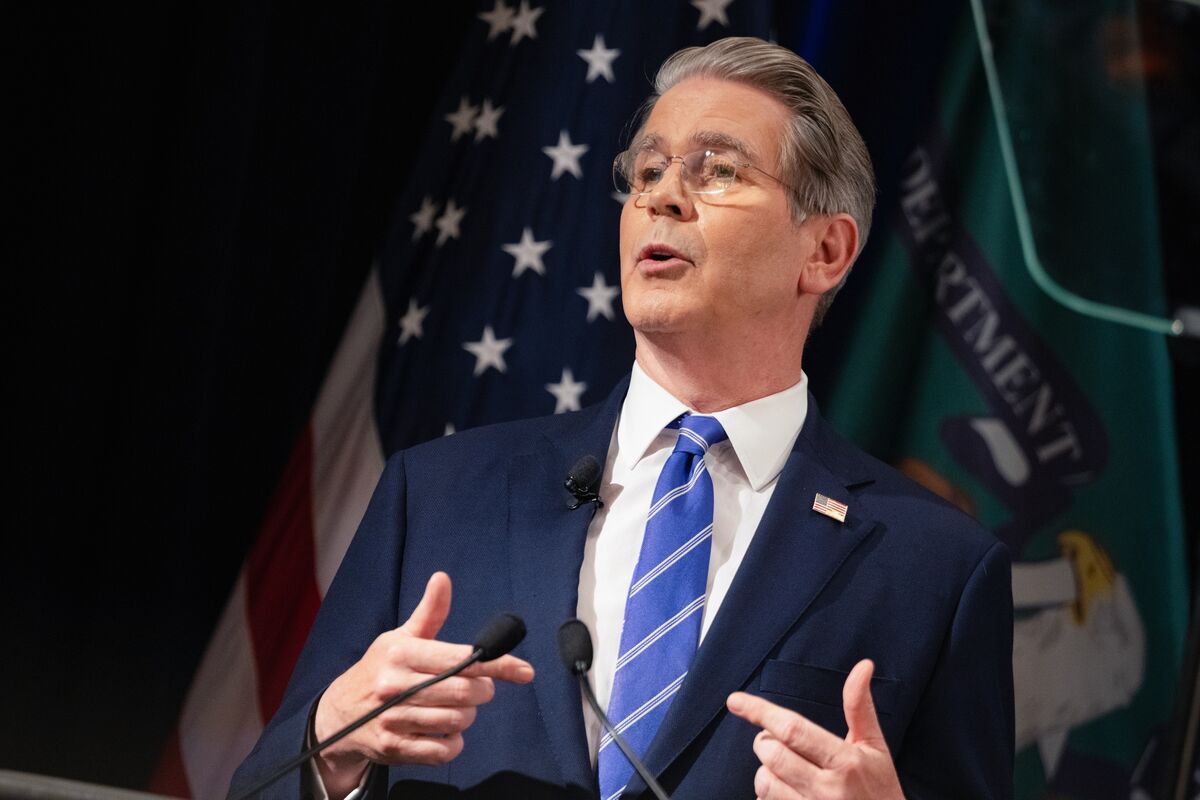 Bessent Says Trump’s Tariff Hike to 15% Likely Coming This Week Bessent Says Trump’s Tariff Hike to 15% Likely Coming This Week