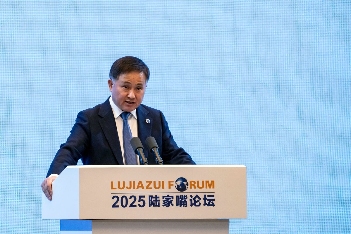 🟪"Verso un Nuovo Ordine Monetario: La Visione di Pan Gongsheng per un Futuro Oltre il Dollaro"