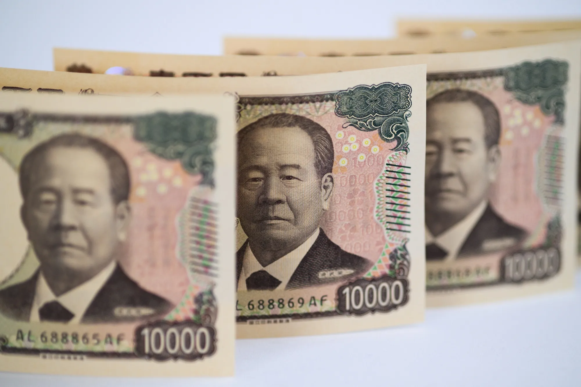 日米通商協議、１ドル＝120円前後が目標で妥結か－シティ - Bloomberg