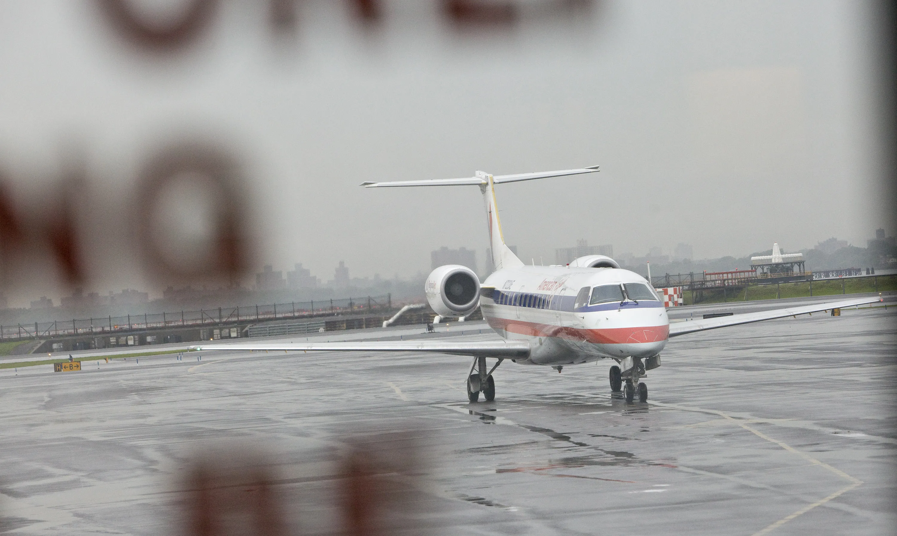 New York’s Jet Fuel Crunch Heralds a Volatile Year for Flying - Bloomberg