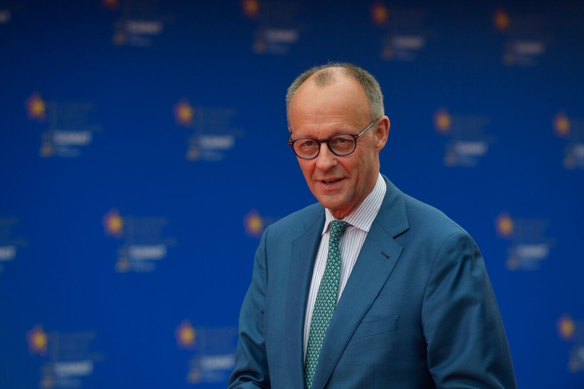 🟪"Friedrich Merz difende l'indipendenza di Commerzbank: no all'acquisizione da parte di UniCredit"