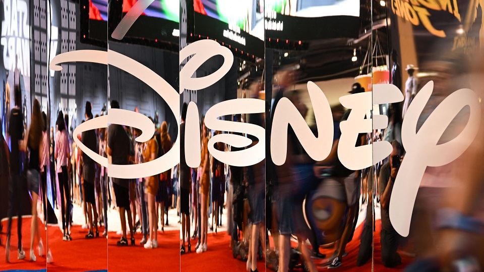 Watch Disney Job Cuts Begin, Targeting 7,000 Positions Bloomberg