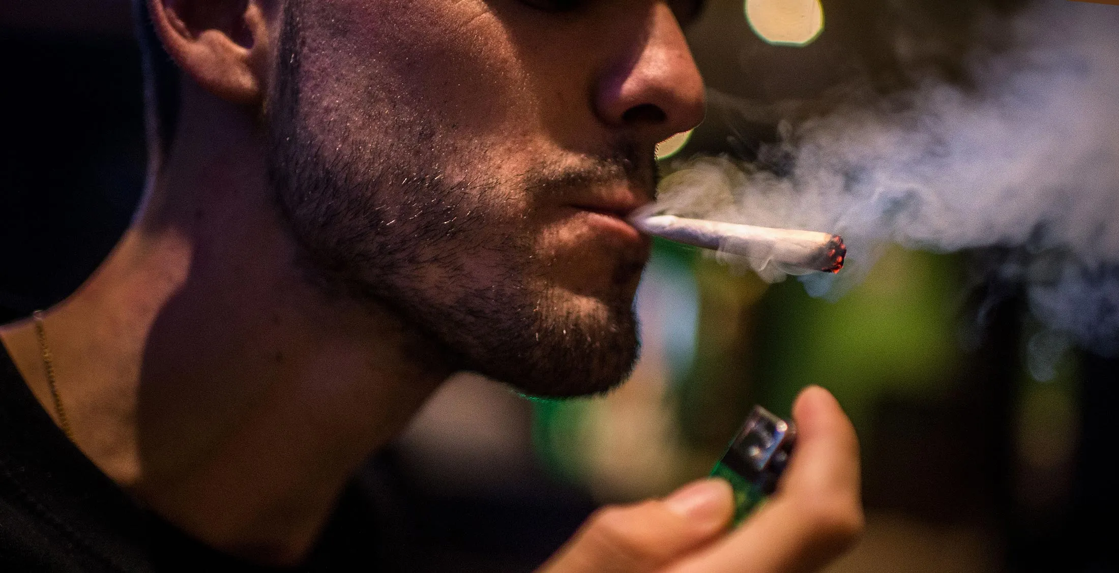 weed and tobacco joint Don't Expect Joints If the FDA Ever Approves Medical Marijuana