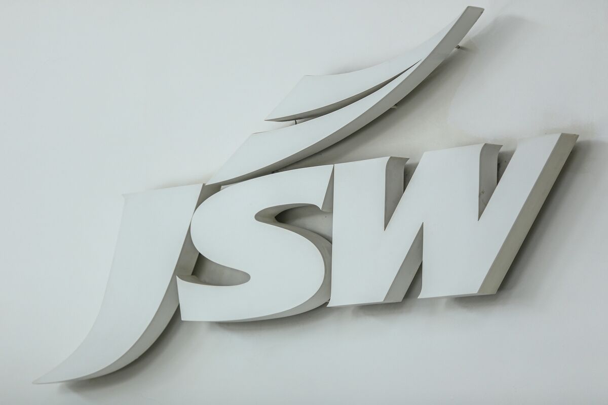 JSW Realty in Talks With Tata Capital to Raise $169 Million Loan