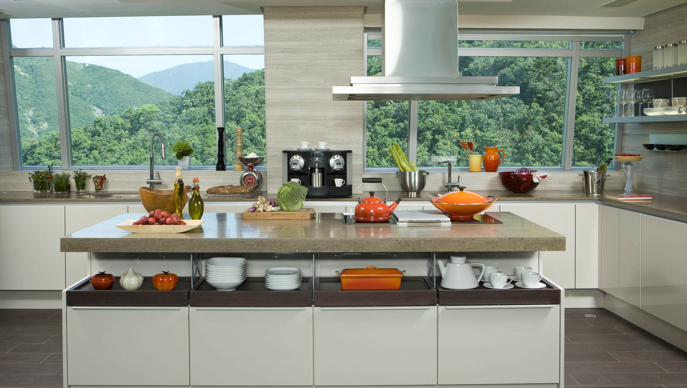 An Expat's Guide to Hong Kong Luxury Real Estate Rentals Bloomberg