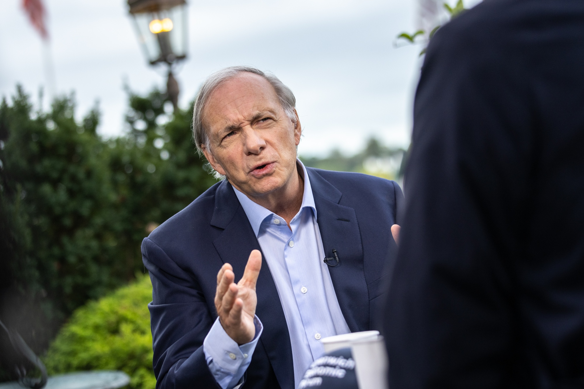 Dalio Says 'Thank God' Oil Is Pumping During Inflation Scare - Bloomberg