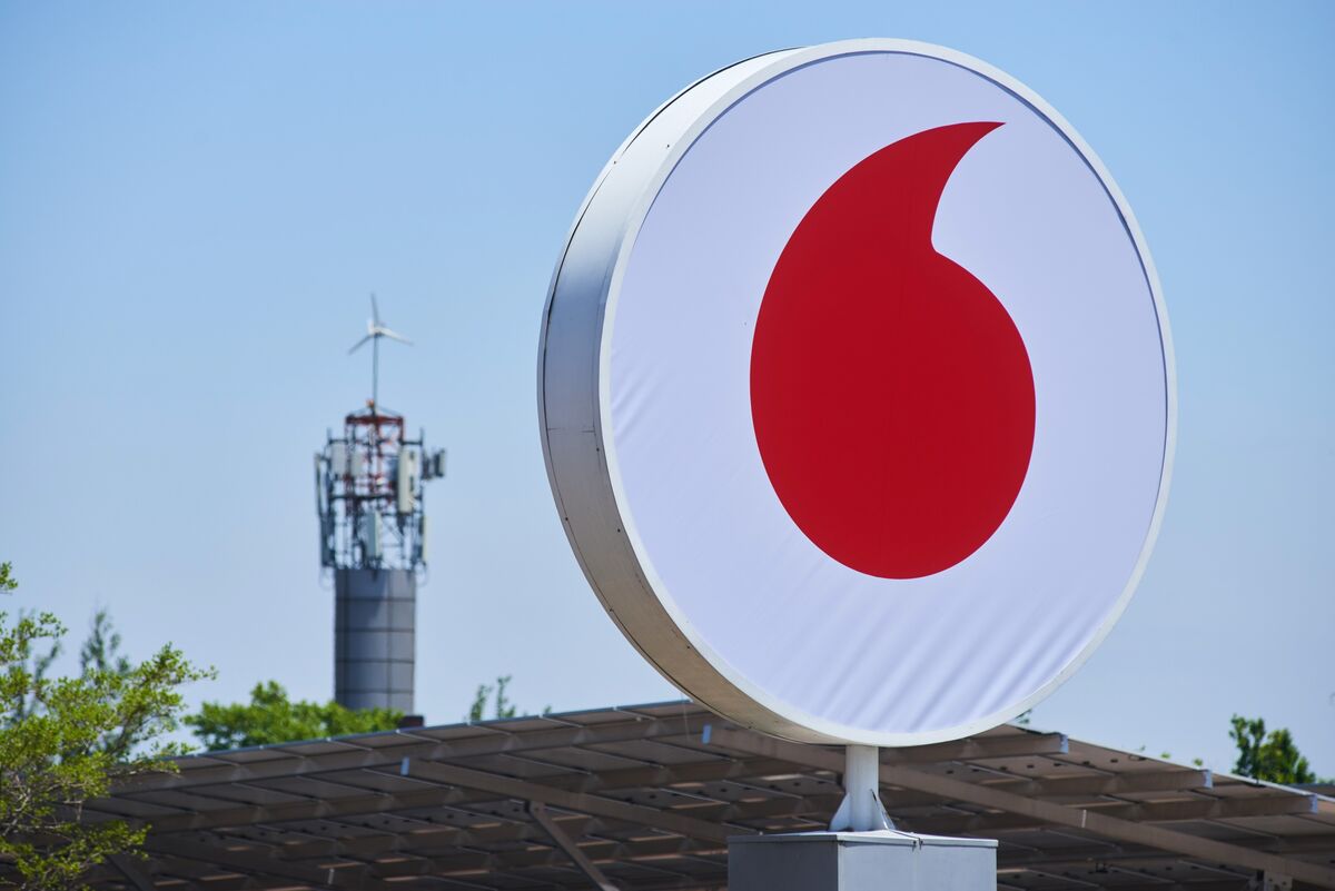 Vodacom Trims Payout Plan, Lifts Revenue Goal to $18 Billion