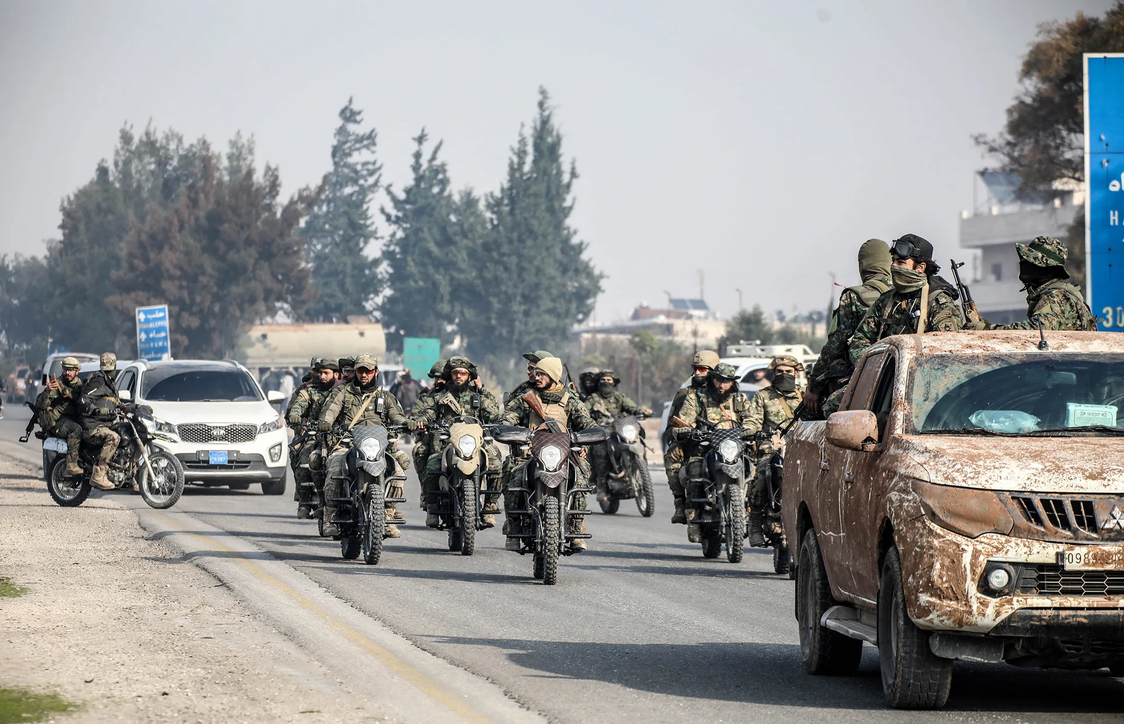 Anti-regime armed groups&nbsp;advance on the inner parts of Homs, Syria on Dec. 6.