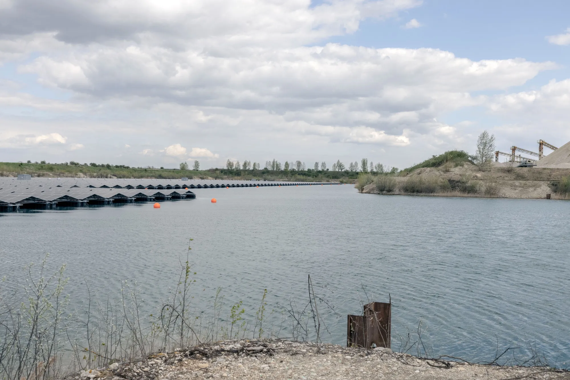 Austria’s first floating power plant,&nbsp;operated by Baywa r.e, in Grafenwoerth, Austria, on April 26.