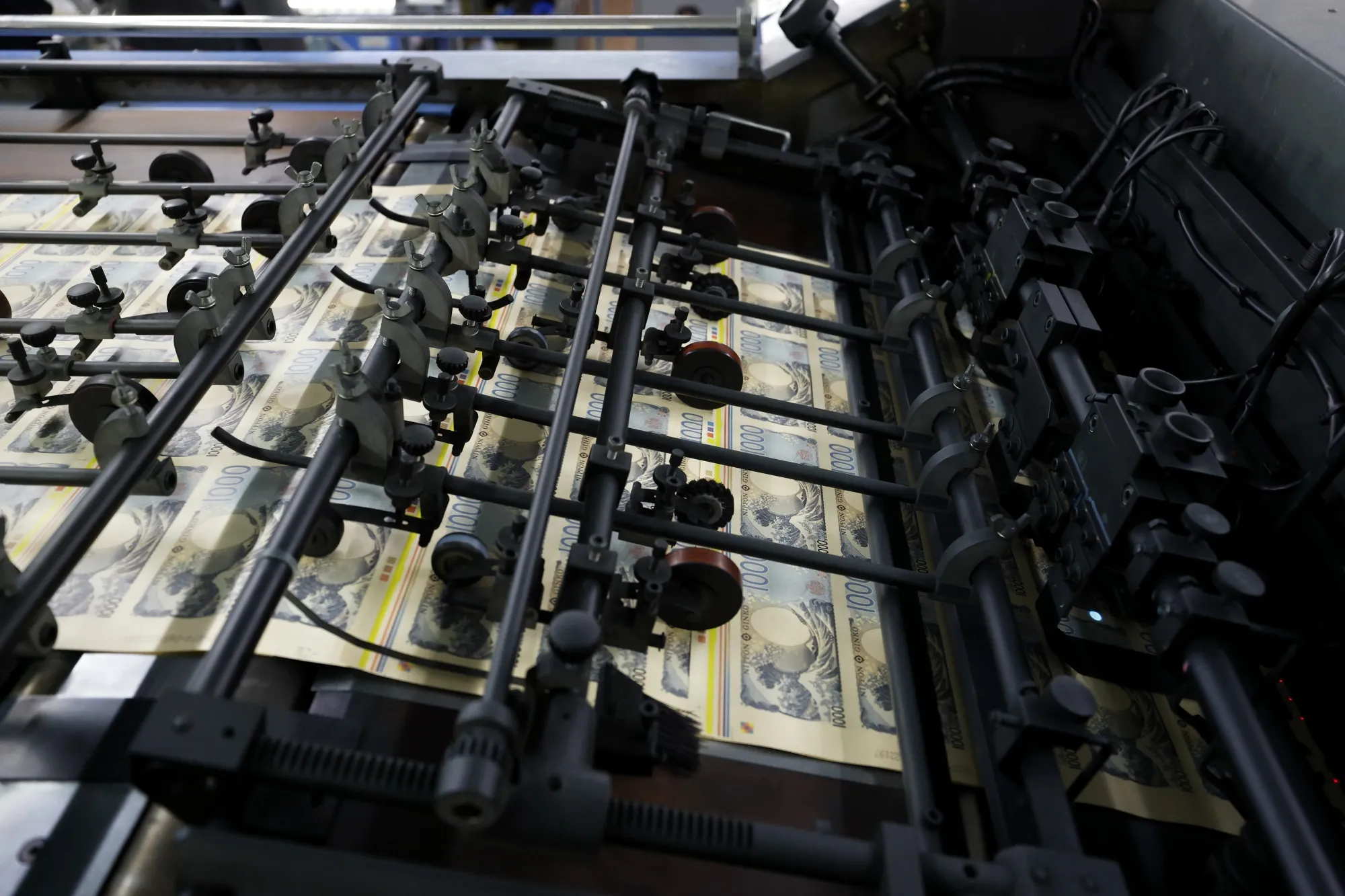 Jupiter Asset Management&nbsp;on Monday added to wagers on the yen to strengthen and is buying the currency against the&nbsp;Swiss franc, Australian and New Zealand dollars.