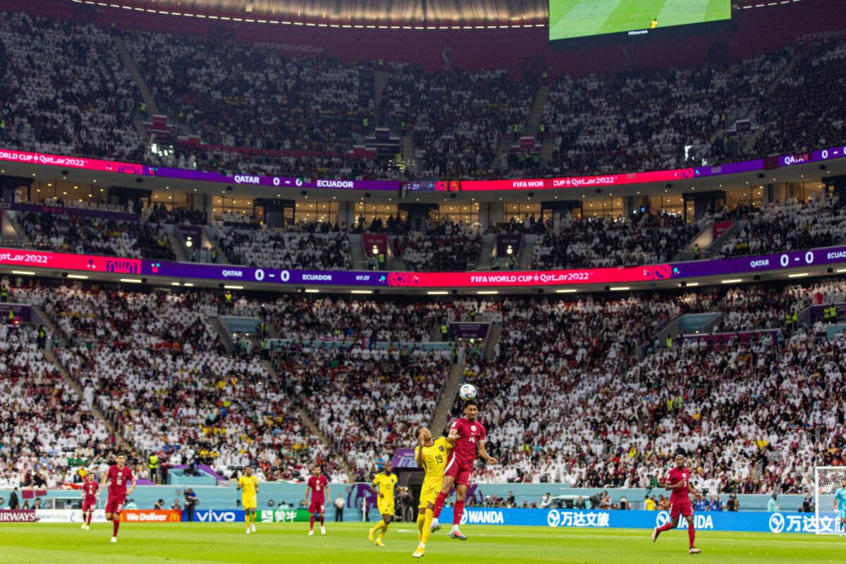 bloomberg.com - Lara Williams - The World Cup Problem That Could Disrupt All of Sports