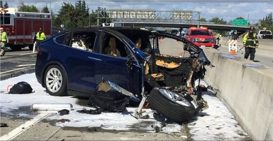 Tesla Model X in California Crash Sped Up Prior to Impact