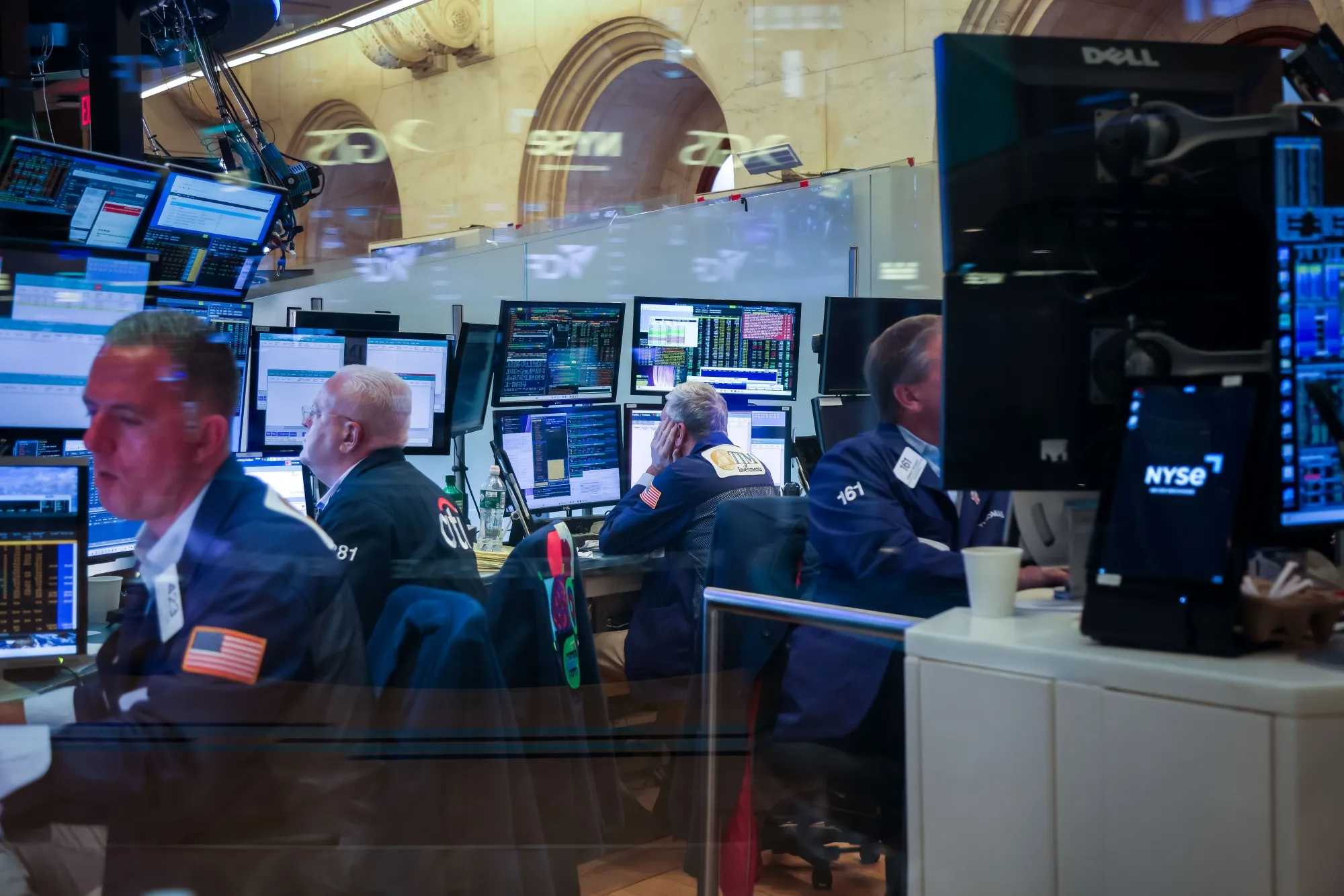 試されるFRB、リスク志向のウォール街が金融政策の影響力問う - Bloomberg