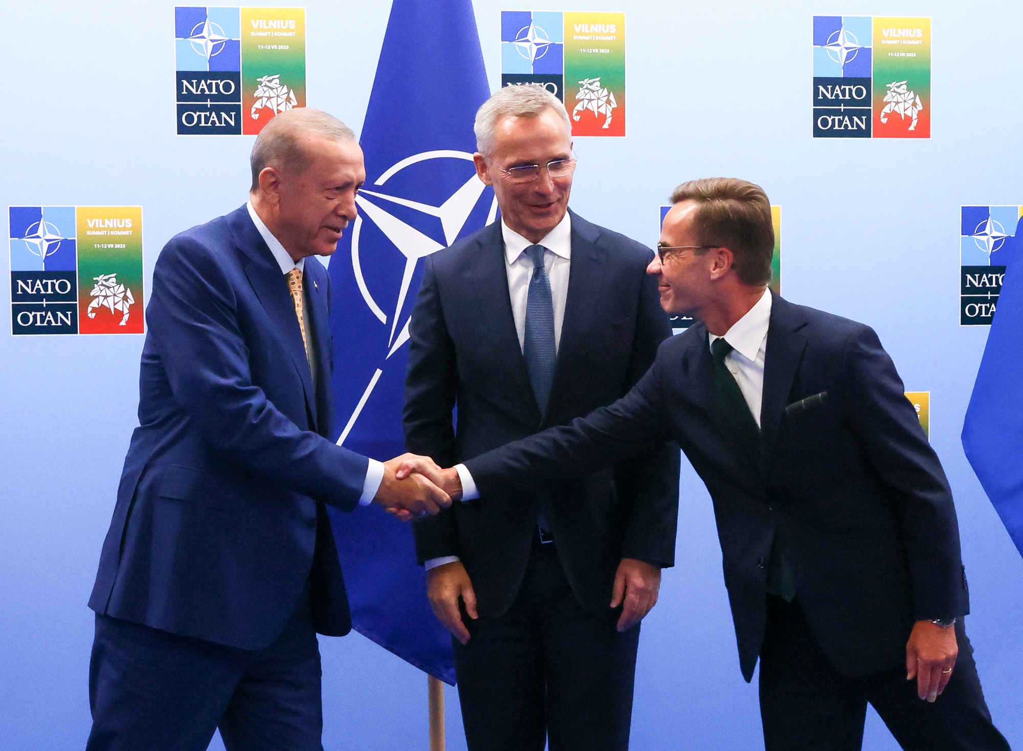 Turkey Formally Announces Approval Of Sweden's NATO Bid - Bloomberg