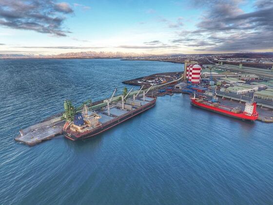 Iceland Startup Wants to Turn Carbon Shipped From Europe to Rock