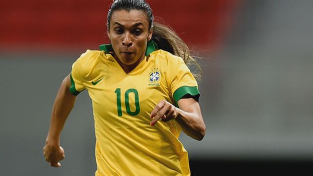 Best-Ever Female Player Marta Misses Soccer’s Millions - Bloomberg