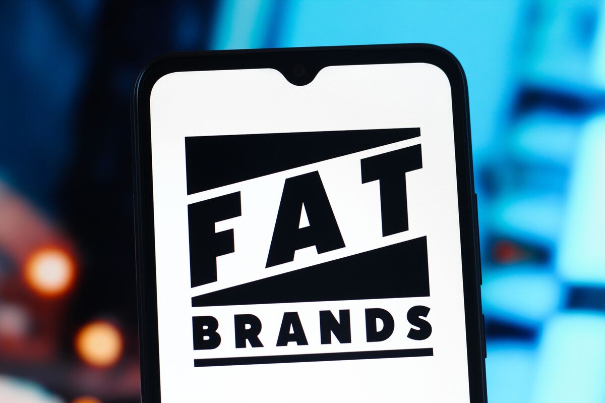 assets.bwbx.io image