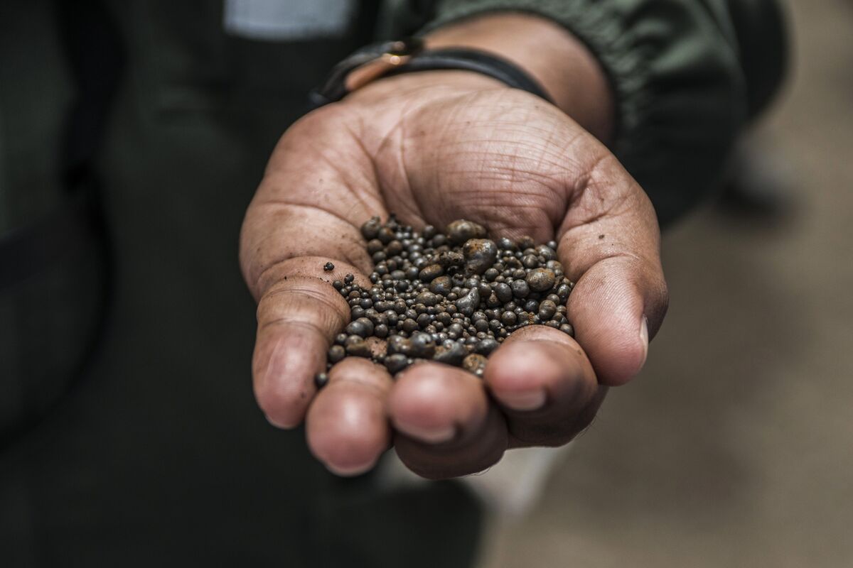 US Military Seeks to Stockpile Cobalt for First Time in Decades