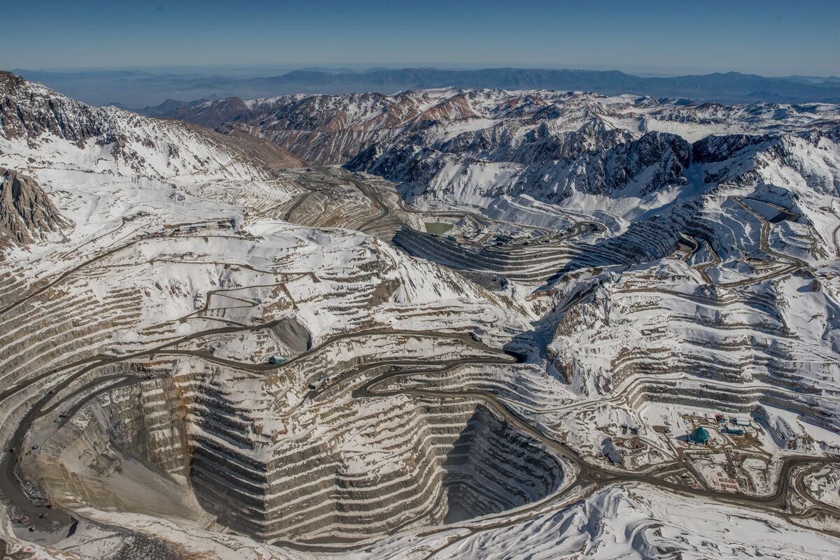 Top Copper Producer Chile Predicts Growth Despite Mine Setbacks