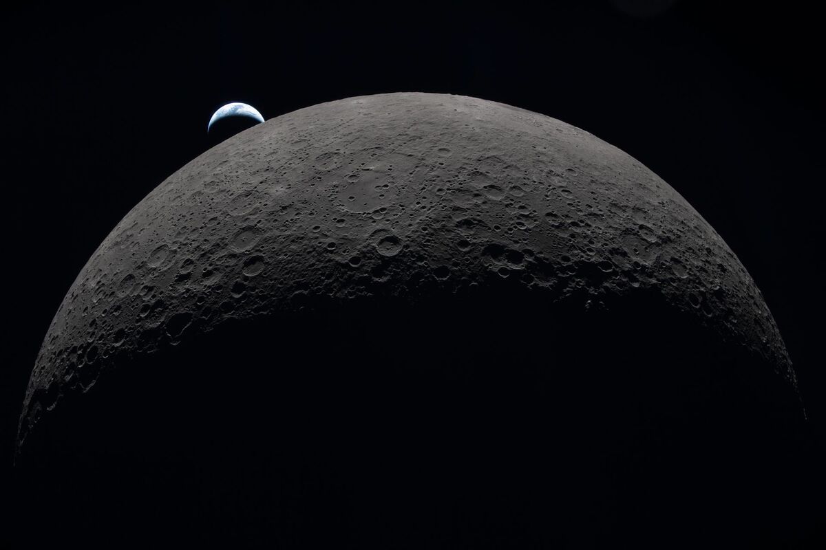 写真で見るNASA月周回ミッション－乗組員が捉えた宇宙からの絶景