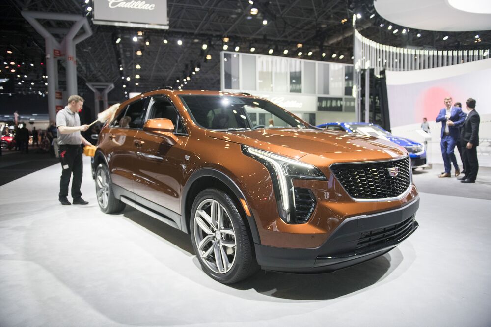 Cadillac S Umpth Reinvention Features A Small Suv At 35 000 Cadillac Xt4 Photographer Michael Le Jr Bloomberg
