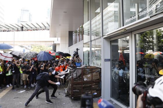 Riot Police Fire Tear Gas to Clear Protesters in Hong Kong