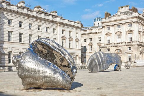 Somerset House, Marc Quinn: Frozen Waves, Broken Sublimes
