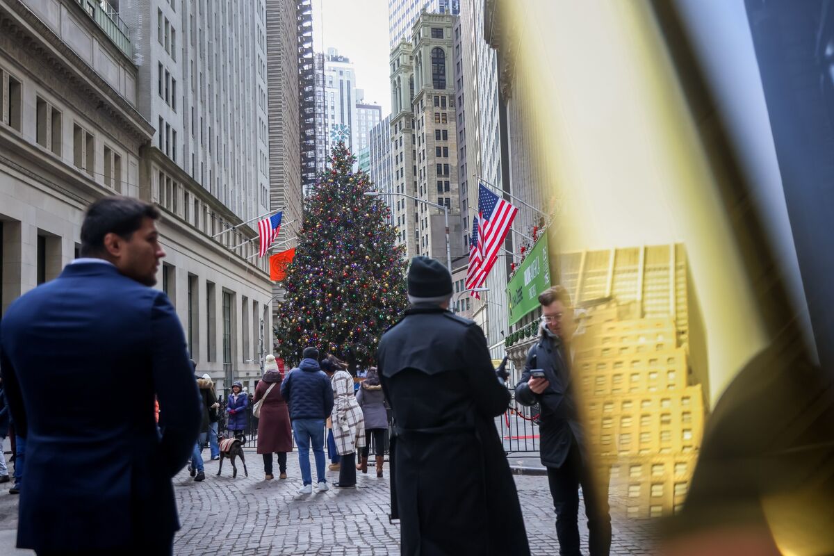 CLO Managers Bet Big on Deal Revival to Lift Profits in 2026