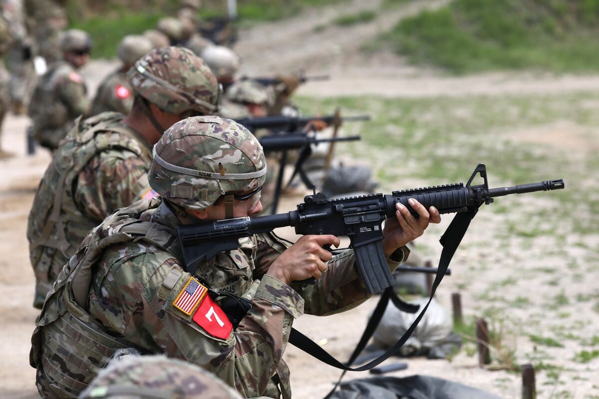 トランプ氏「韓国はマネーマシン」－米軍駐留費負担の大幅増求める