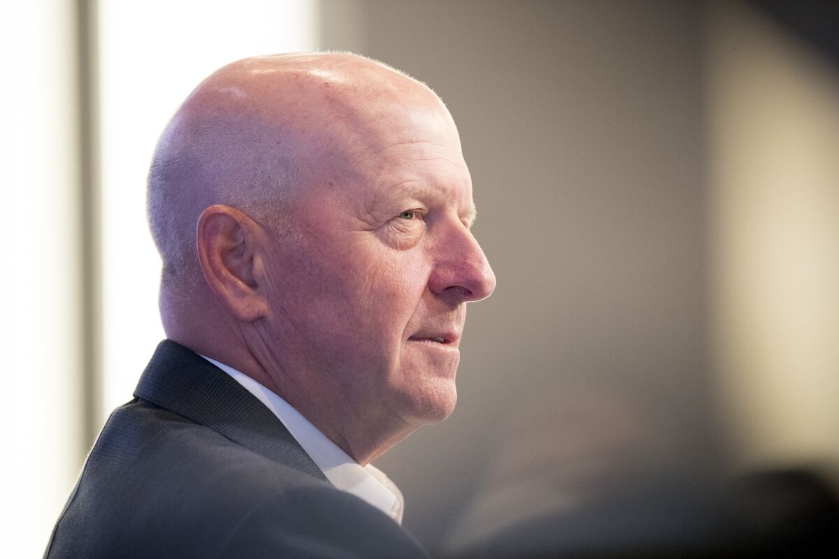 Goldman’s Solomon Is Confident Trump Will Roll Back Bank Rules