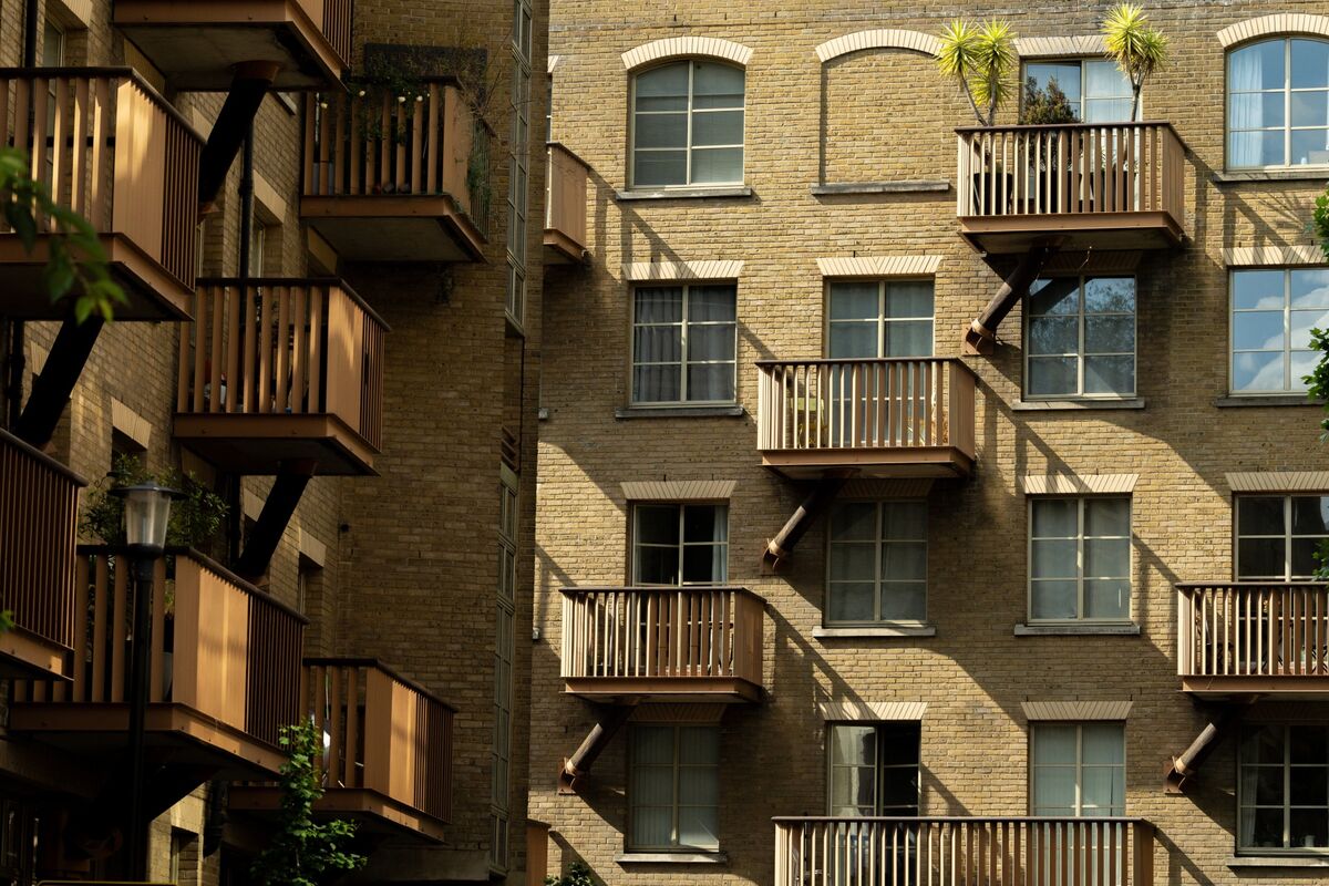 🟪"Affitti a Londra: Sempre Meno Persone in Cerca di Stanze da Affittare"