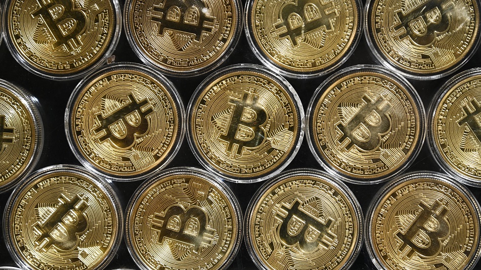 Bitcoin Extends Rebound With Chartists Eyeing Bullish Technicals Bloomberg