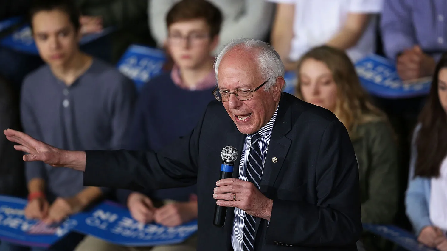 Democratic presidential candidate Bernie Sanders speaks on Jan. 28, 2016, in Des Moines, Iowa.
