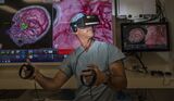 Surgeons use virtual reality to practice surgery