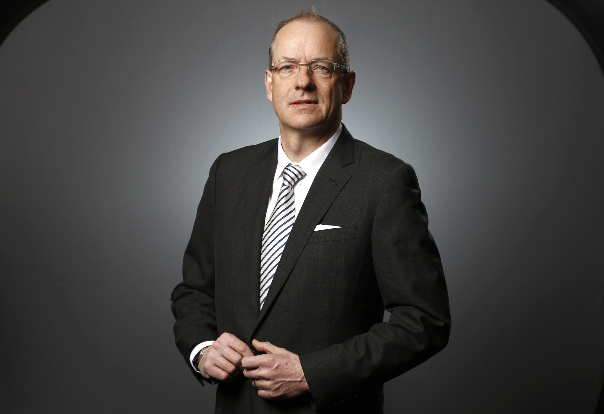 GlaxoSmithKline CEO Andrew Witty to Retire in March 2017 Bloomberg