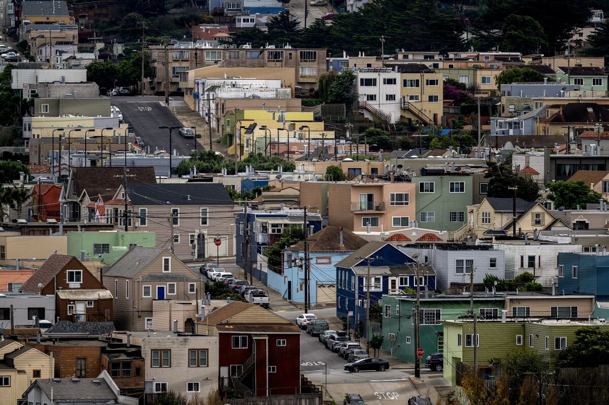 ⚫️ BLOOMBERG: Aumento dei tassi ipotecari: pressioni crescenti sui costi per i compratori