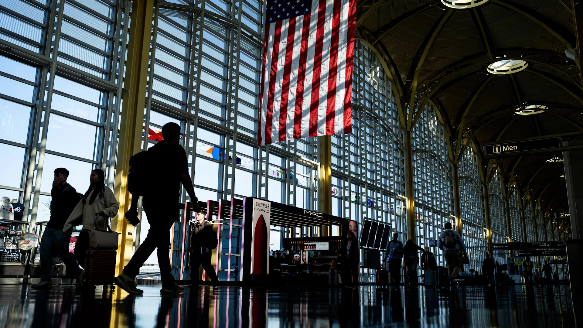 Watch The Ultimate Guide to Travel Insurance for Complex Times – Bloomberg