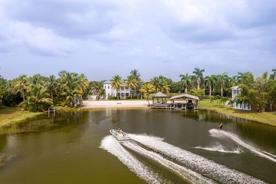 Palm Beach Broker Targets Mansion Buyers With $46 Million Lot