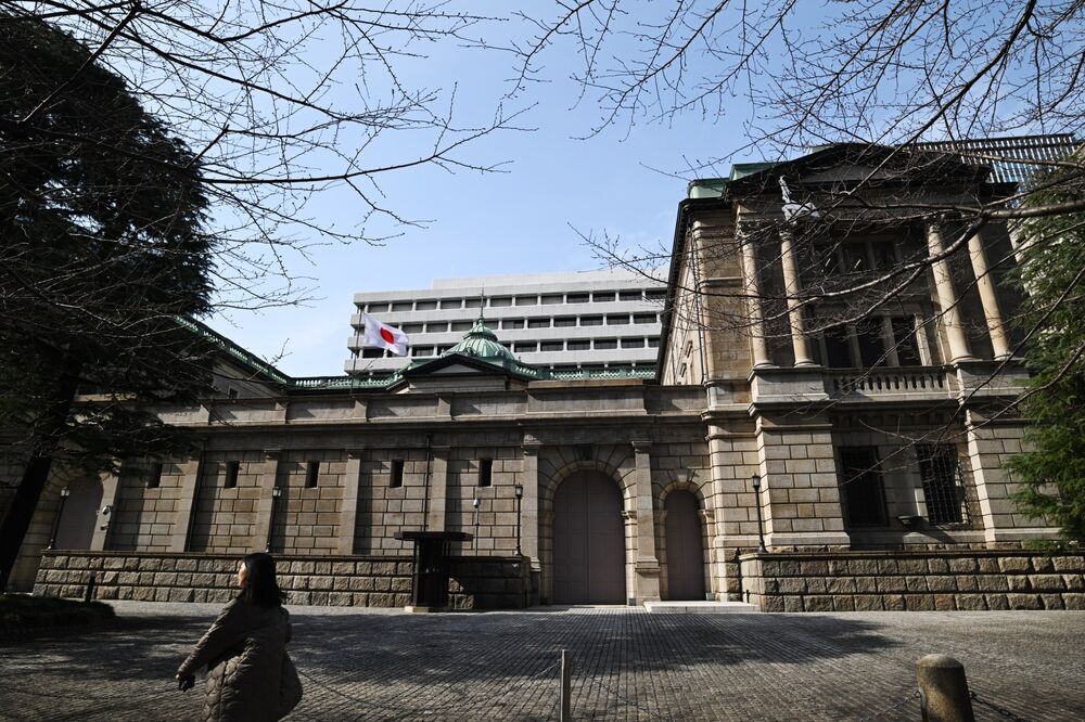 日銀も踏み込む未踏領域、主要中銀の同時QT－不意を突く市場