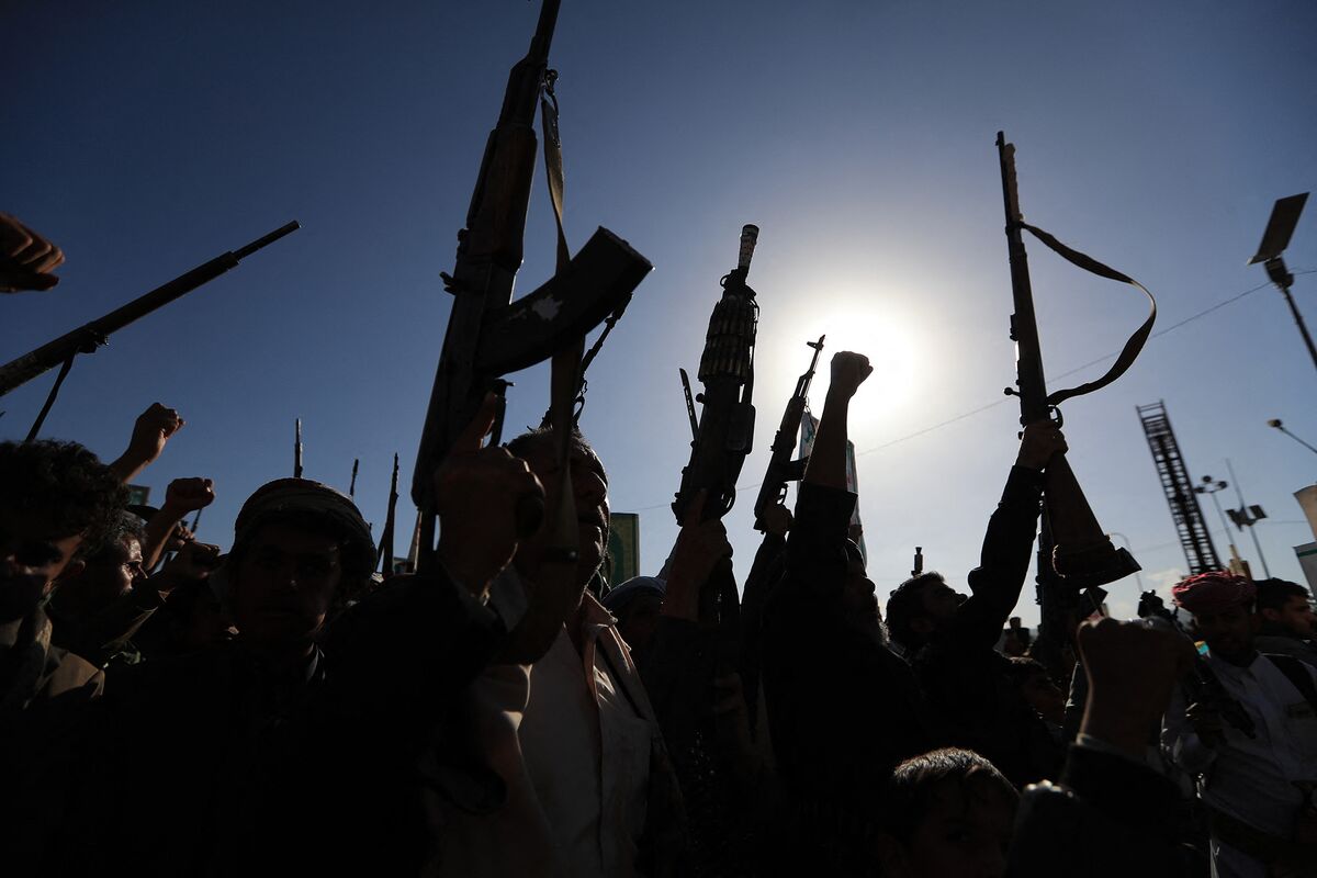 Houthi Attacks on Saudi Arabia Raise Risk of Wider War