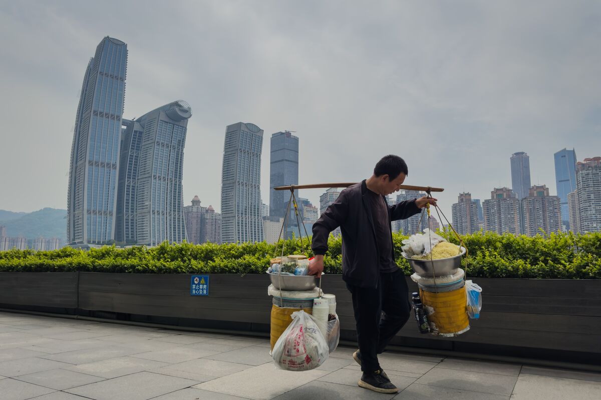 Xi’s Tariff Fight Reveals China’s Great Divide