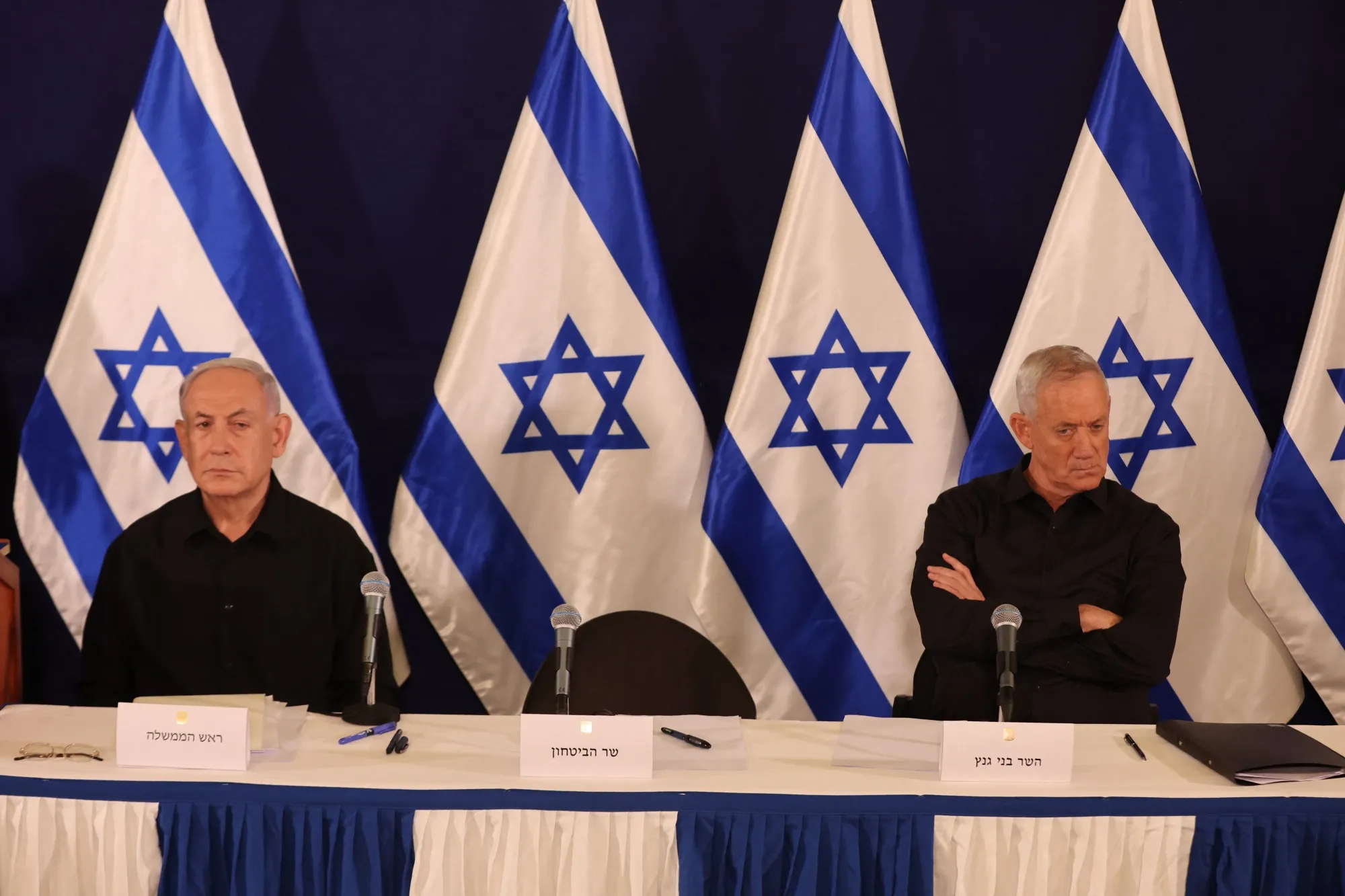 Benjamin Netanyahu and&nbsp;Benny Gantz&nbsp;