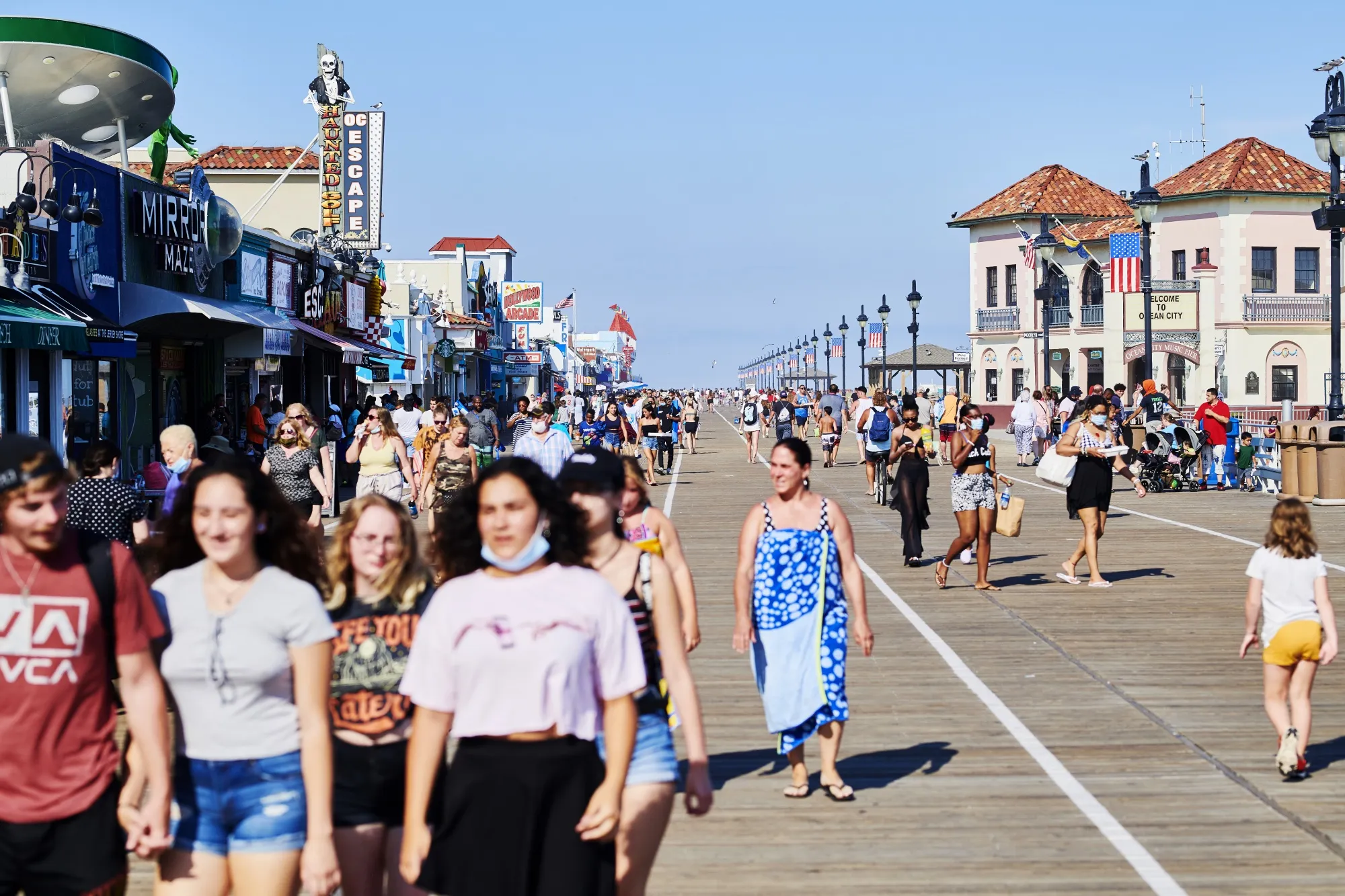 Day Trips Instead of Destinations: Tourist Hot Spots Brace for Lean Years