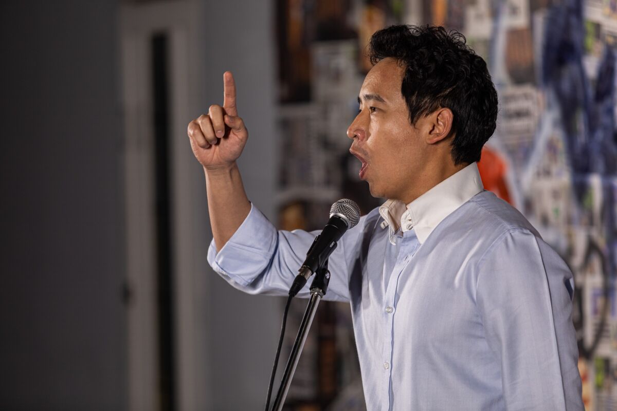 
                            Thai Reformist Warns Establishment May Again Thwart Popular Vote