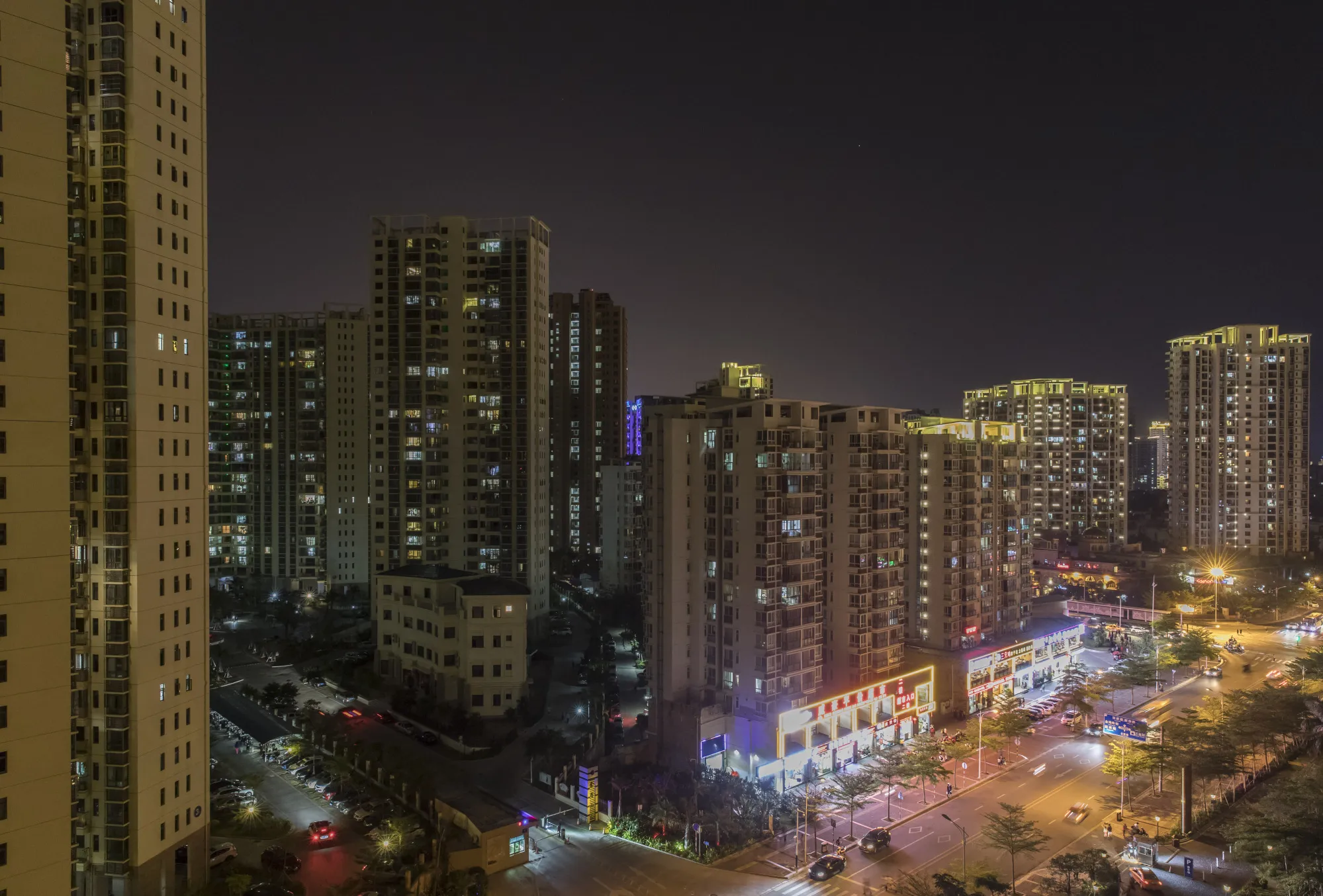 Tourism in Sanya As China Is Said to Mull Legal Gambling on Hainan Island 