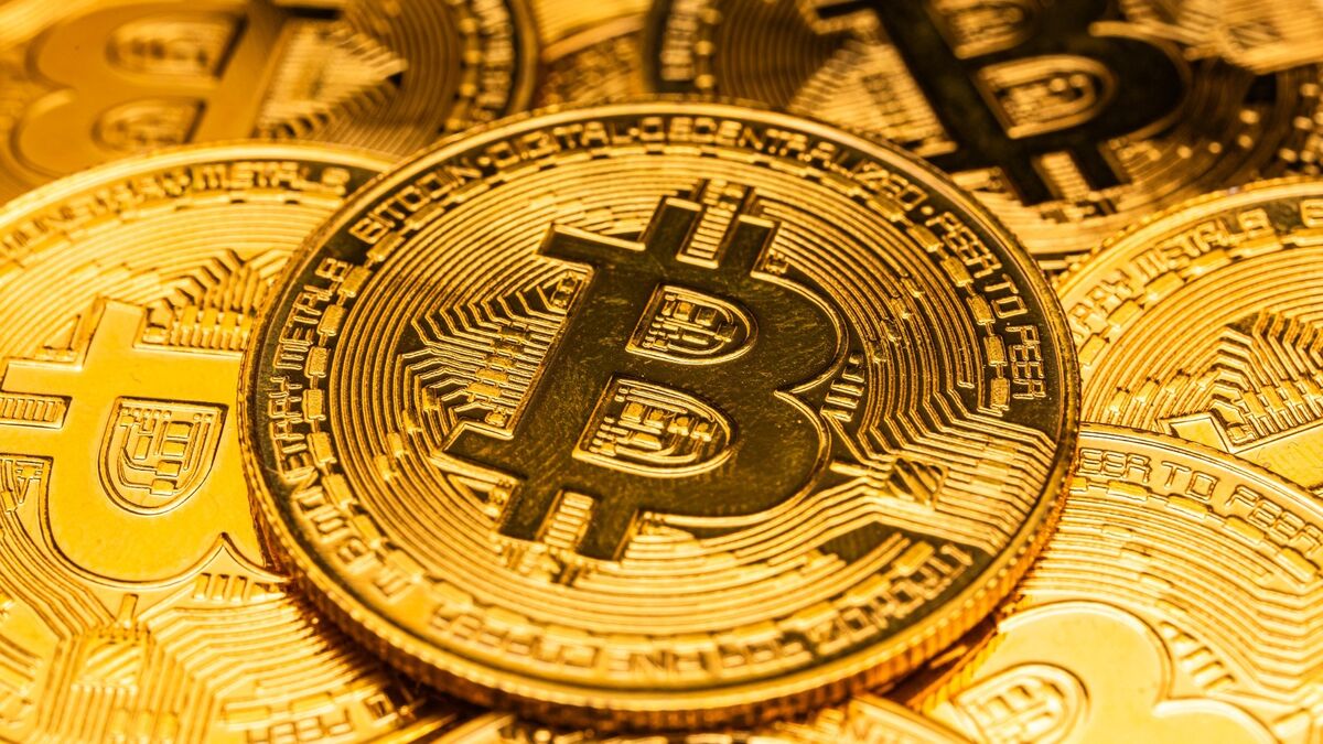 ⚫️ BLOOMBERG: Bitcoin scende sotto i 95.000 dollari: mercato orso e ritiri milionari dagli investimenti