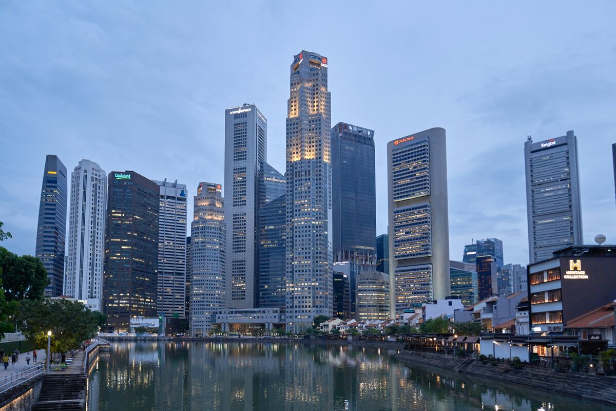 SDC Capital Is Said to Consider $1 Billion Singapore REIT IPO